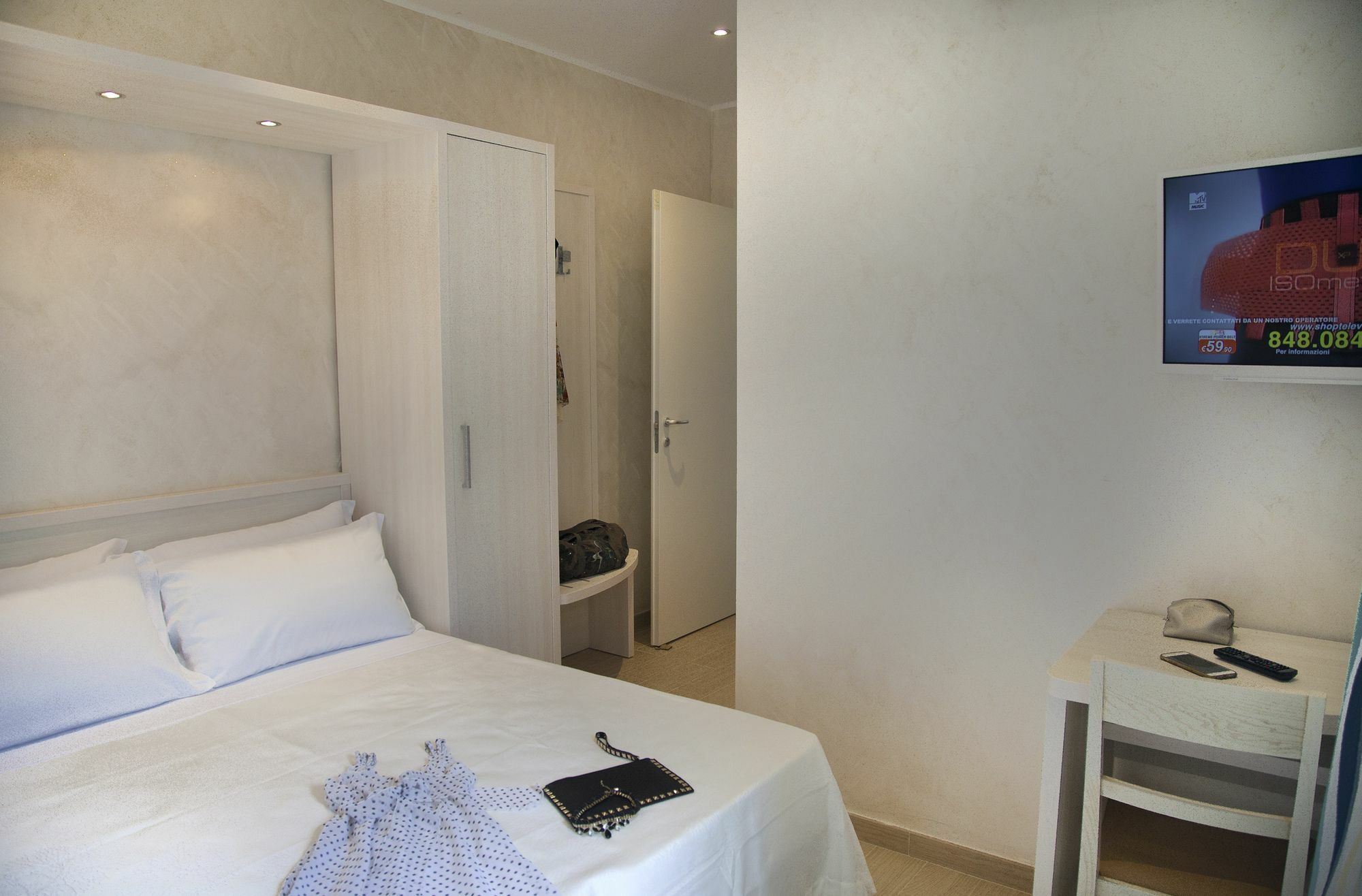 Marina Beach Suite Hotel リミニ エクステリア 写真
